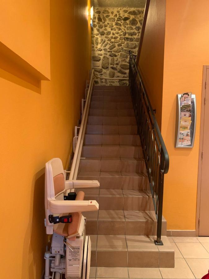 Le Petit Roche Hotel Serrieres  Ngoại thất bức ảnh